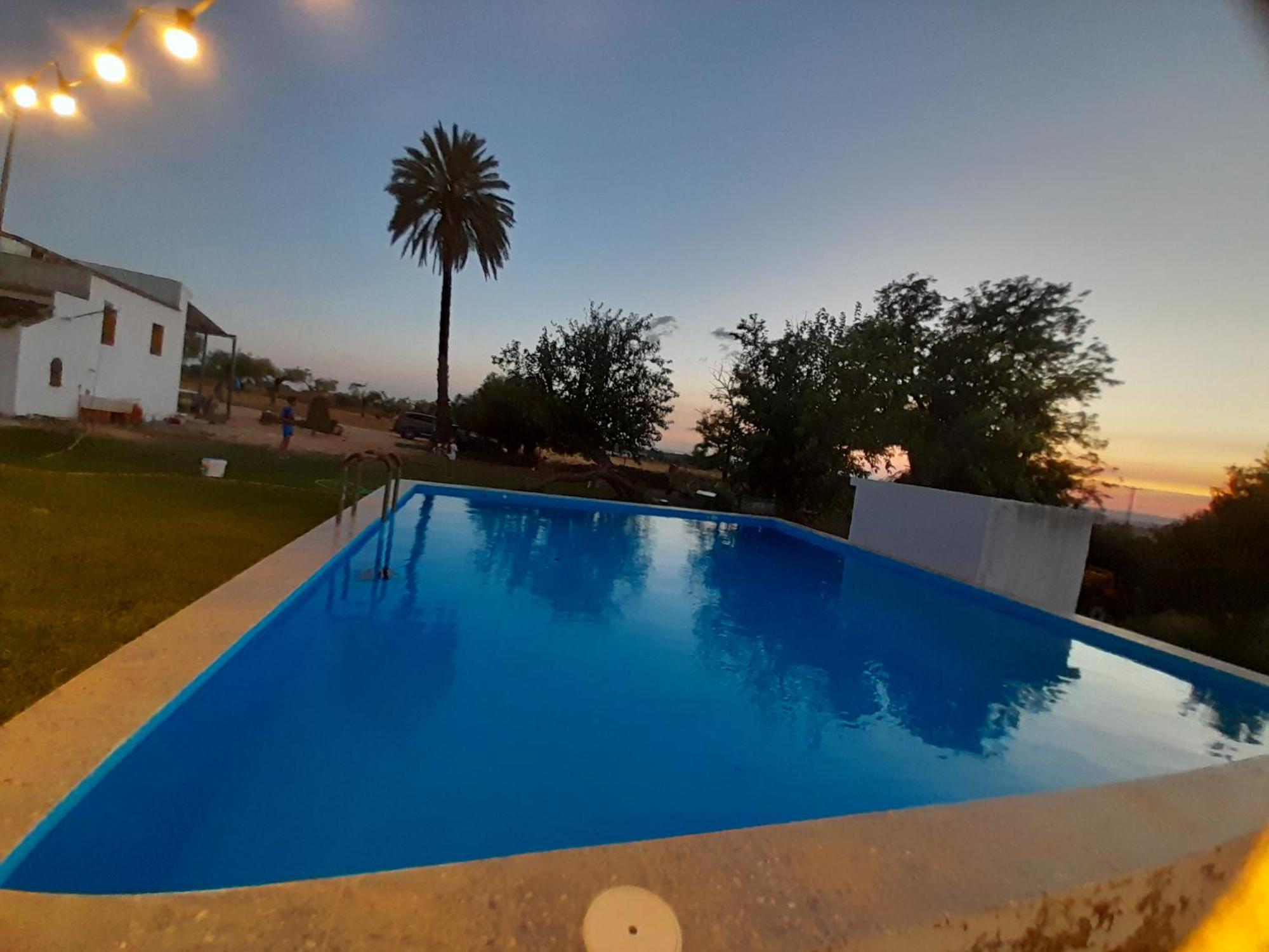 Casa Rural Cerro Campon Кармона Екстериор снимка